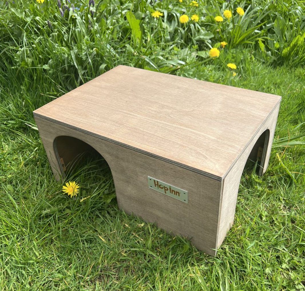 Extra Large Guinea Pig House (Weathered Wood)